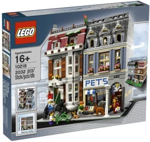 LEGO Creator PET SHOP 10218 Modular Build NEW Factory SEALED - RETIRED - Picture 1 of 7