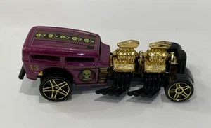 Hot Wheels 1996 Mattel Way 2 Fast Skulls Purple Twin Engine 1:64 - VG Loose - Picture 1 of 10