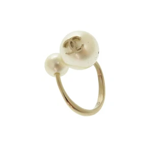 Chanel Coco Mark B16V Gold-Tone Fashion Ring with Round Faux Pearl Accent Size 5 - Picture 1 of 24