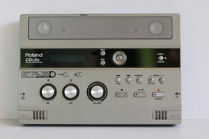 Roland CD-2E SD CD Recorder Player Portable Audio Recording Playback Unit - Picture 1 of 12