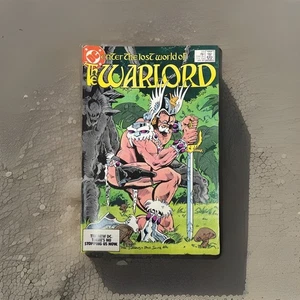 Warlord #77 Enter The Lost World DC Comics Bronze Age - Picture 1 of 5