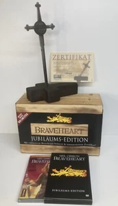 Mel Gibson Braveheart DVD Jubiläums-Edition mit Holzbox, Schwert und Zertifikat - Picture 1 of 12
