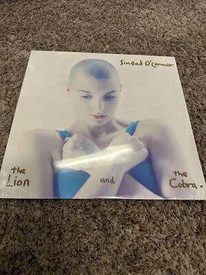 SINEAD O'CONNOR Lion Cobra LP Original 1987 Press BFV 41612 Inner Sleeve - Image 1 of 2