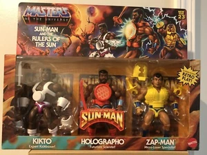 ¡Nuevo! PACK DE 3 HOLOGRÁFICOS KIKTO ZAP-MAN MOTU Origins Gobernantes del Hombre Sol - Imagen 1 de 7