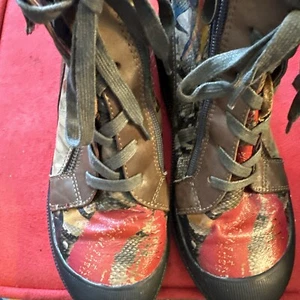 L’artista Spring Step BONECA camouflage with flag Ankle Boots Size 38 - Picture 1 of 11