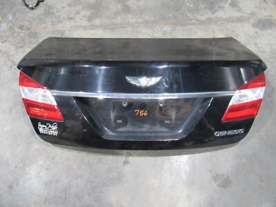 12-14 HYUNDAI GENESIS SEDÁN MONTAJE TAPA MALETERO SIN CÁMARA DE VISIÓN TRASERA NEGRO AF OEM Foto 1 de 4