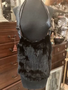 VINTAGE AUTHENTIC BLACK LEATHER & RABBIT FUR HANDBAG CROSSBODY MUST SEE NR - Picture 1 of 8