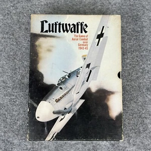 Avalon Hill Luftwaffe The Game of Aerial Combat Over Germany 1943-45 - UNPUNCHED - Bild 1 von 7
