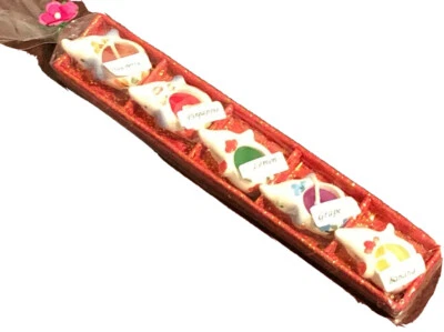 Vintage Miniature Elephant Figurines Scented Candles Asian Style Set Of 5 BN - Image 1 of 4