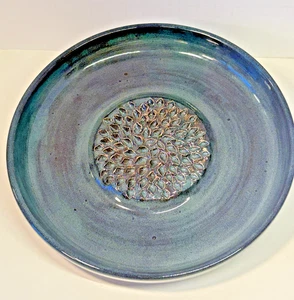 Studio Art RV Keramik Ingwer Knoblauchreibe Zester Keramikhaube Fluss ODER SIGNIERT - Bild 1 von 7