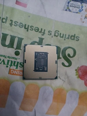 Procesador Intel Core i5-7500 (3,4 GHz, 4 núcleos, LGA 1151) - SR335 Foto 1 de 2