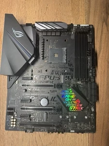 Placa madre ASUS ROG Strix B450-F Gaming, Socket AM4, DDR4, AMD - Imagen 1 de 3