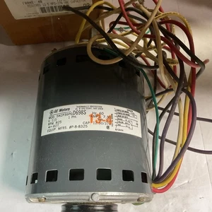 Blower Motor GE 5KCP39PG D698S 1/3 HP 115V 1PH 60Hz  825RPM - Picture 1 of 2