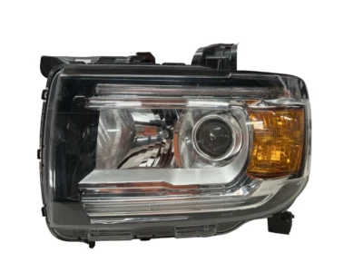 Фара со стороны водителя - Изображение 1 из 4