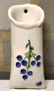 Vaso tascabile da parete in ceramica Pushaw Pond Bluebell floreale firmato casetta 7" - Foto 1 di 13