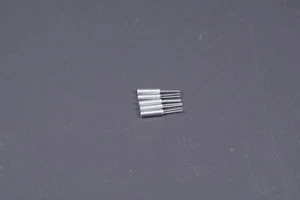 Lot of 5 ECS-.327-8-14 ECS Inc Crystal Oscillator 32.768 kHz 20ppm Thru Hole - Picture 1 of 1