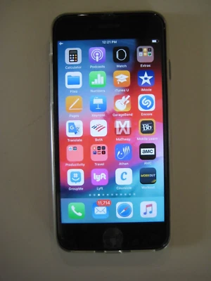 Apple iphone 7 128GB Black For Parts New Screen - Image 1 of 4