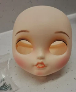 ICY DBS BLYTH DOLL 1/6 30CMS DOLL HEAD & WIG WITH SCALP CAP. - Picture 1 of 3