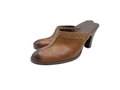 Zuecos de tacón Bare Traps para mujer 10M Expert cuero envejecido tachonado Western Boho Foto 1 de 4