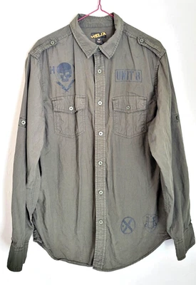 Camisa Helix Abotonada Talla M Manga Larga Estampado Gráfico Bolsillos Verdes Foto 1 de 4