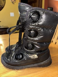 The North Face Insulated Womens Black Boots Lace Up US Size 7 Goose Down Grommet - Picture 1 of 6