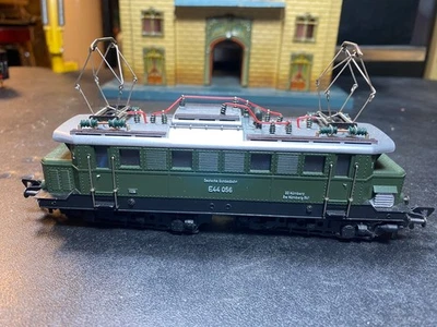 VINTAGE 1960-68 FLEISCHMANN GAUGE H0 MODEL NO. 1336 ELECTRIC LOCOMOTIVE E44 056 - Image 1 of 4