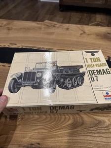 ESCI - WWII German 1 Ton Half Track Demag D7 Model - 1/35 - #5007 CIOB - Bild 1 von 7