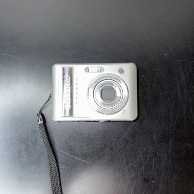Silver Polaroid i532 Digital Camera 5 MP 3X Optical Zoom TESTED & WORKS - Image 1 of 4