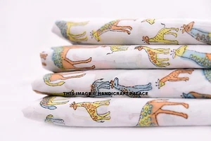 5 Yards Giraffe Printed Fabric Cotton Sewing Bohemian Dressmaking Craft Apparel - Picture 1 of 3