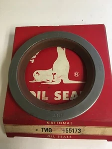 GMC 2079836 IHC Mack REO Eaton 1 piece NORS 55173 National rear wheel seal - Picture 1 of 12