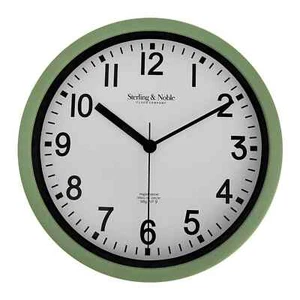 Mainstays Basic Indoor 8,78" Salbei Analog Runde Moderne Wanduhr - Bild 1 von 7