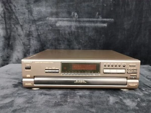 Technics SL-PD667 5 Disc CD Changer Vintage Stereo Player No Remote Tested - Picture 1 of 11