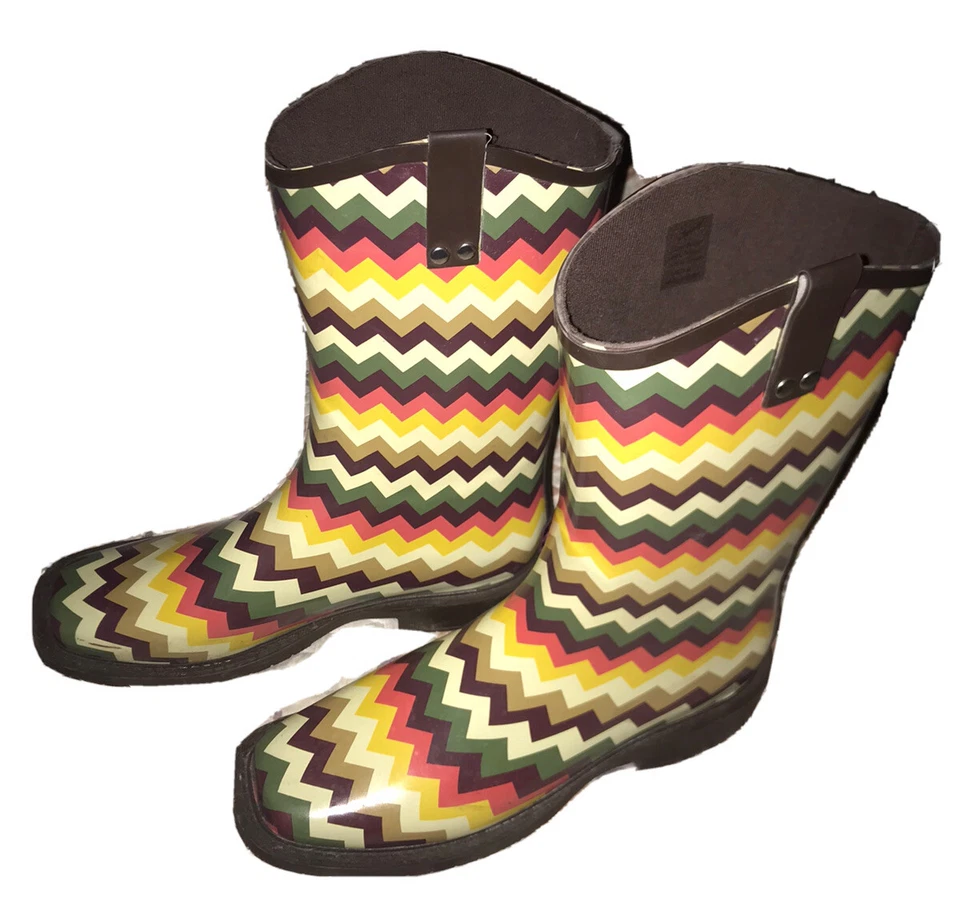 ¡¡¡TAN LINDO!!! Blazin Roxx Leanne Mujer Clara Chevron Botas de Lluvia RARAS “Puntera Cuadrada” Foto 1 de 4