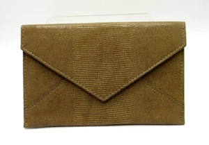 Grafikbild Leder Umschlag Geldbörse Medium 4x7" Druckknopf Liste $ 75 Schlange Sand $ 75 - Bild 1 von 5