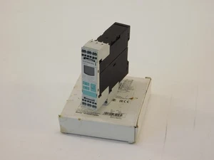 Siemens 3UG4615-2CR20 Monitoring Relay 160-690V Sirius 3PH - Picture 1 of 8
