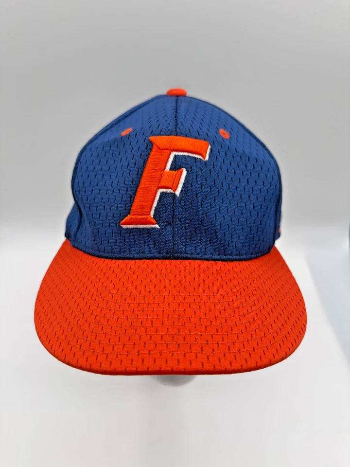 Florida Gators 2011 Inaugural Season TD Ameritrade Park Men CWS Hat Zephyr MD/LG - Image 1 of 4