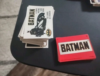 TOPPS~BATMAN~ # 1~MOVIE~1989 COMPLETE HAND COLLATED SET 1~132  CARDS 22 STICKERS - Image 1 of 4