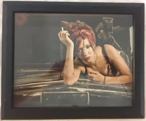 Pin Up Girl Moderna Originale Fotografia Arte Rock Punk Country Rugiada Rag Smoking - Foto 1 di 5