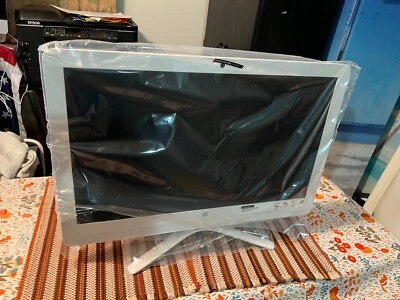 New HP 24-g010 All in One Desktop 2.20GHz AMD A8-7410 16GB 2TB SSD WINS 10 - Image 1 of 4