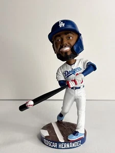 Teoscar Hernandez Signed 2024 SGA Los Angeles Dodgers Bobblehead BAS 2W618404 - Bild 1 von 5