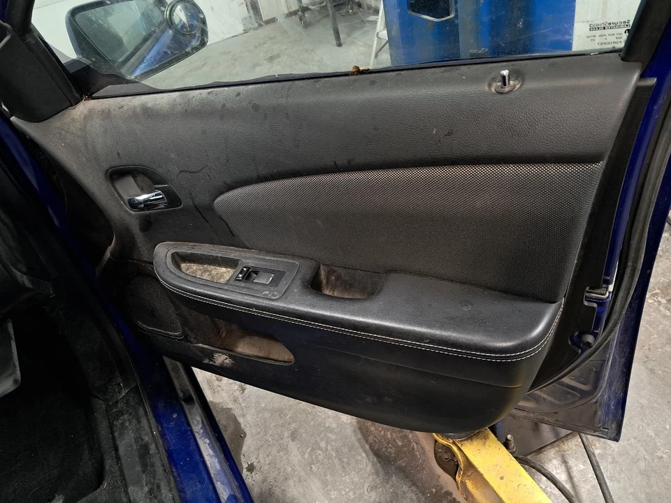 Used Front Right Door Interior Trim Panel fits: 2013 Dodge Avenger  Grade A - Image 1 of 4