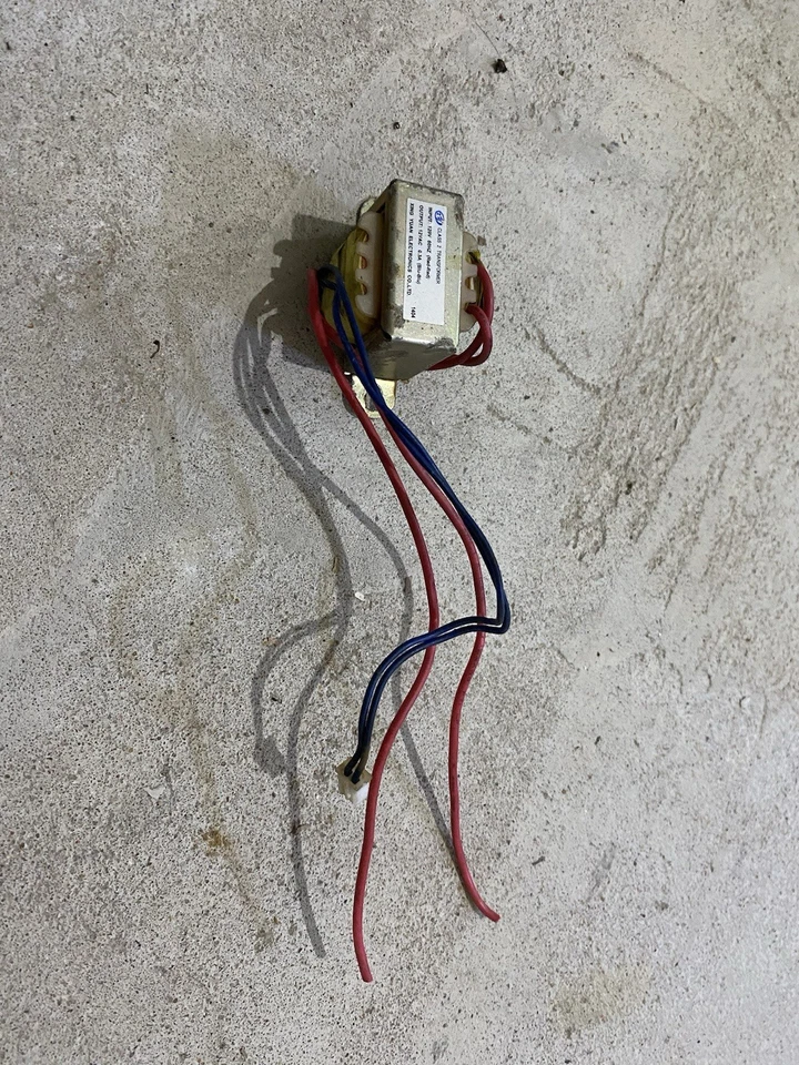 Coralife Biocube 29 32 CFL Transformer 0.3A - Image 1 of 1