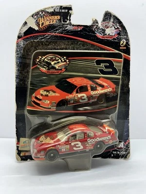 Dale Earnhardt Sr #3 NASCAR RCR Edición Museo Escala 1:64 DieCast Por Acción Nuevo Foto 1 de 4