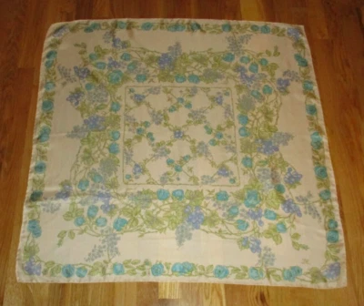 Bufanda Liberty of London Azul Verde Rosas Floral Uvas 100% Seda 34" Inglaterra Foto 1 de 4