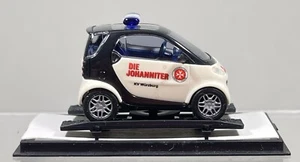 Busch H0 48916 Smart City "Johanniter" NUOVO & IMBALLO ORIGINALE - Foto 1 di 5