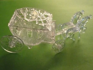 Clear Plastic Cinderella Horse with  Carrige Figurine - Picture 1 of 7