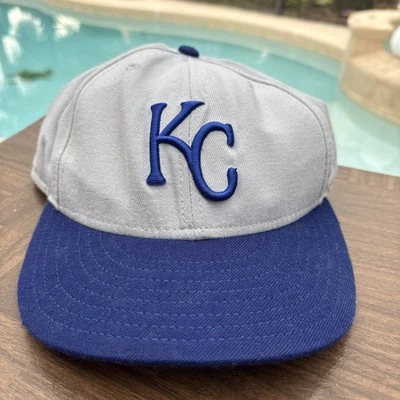 vintage kc royals new era 100% Wool fitted baseball  hat cap 7 1/8 MLB Made USA - Image 1 of 4