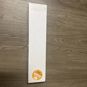 Apple Watch SE S/M 40mm Midnight Aluminum Case Midnight Sport Band - (MR9X3LL/A) - Picture 1 of 7