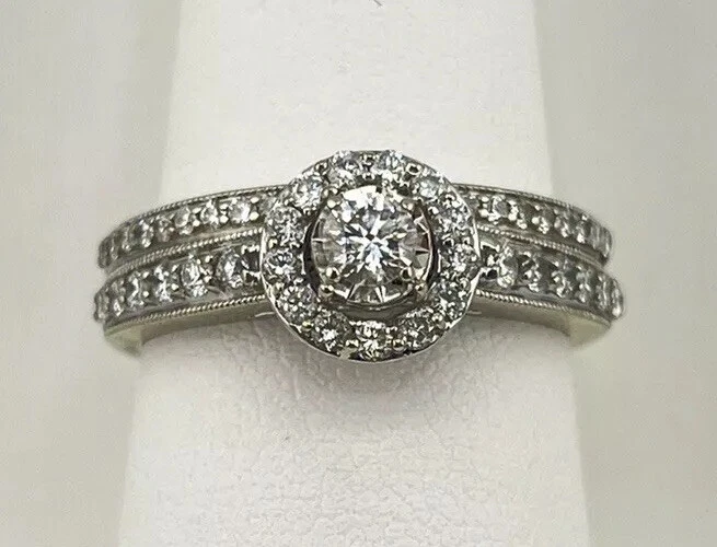 10k 5.28g White Gold Halo 2 Band Wedding Set Size 7 Gorgeous!!! - Image 1 of 4