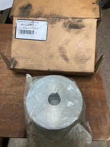 New Volvo 25153310 Pulley Mack 25153310 - Picture 1 of 3